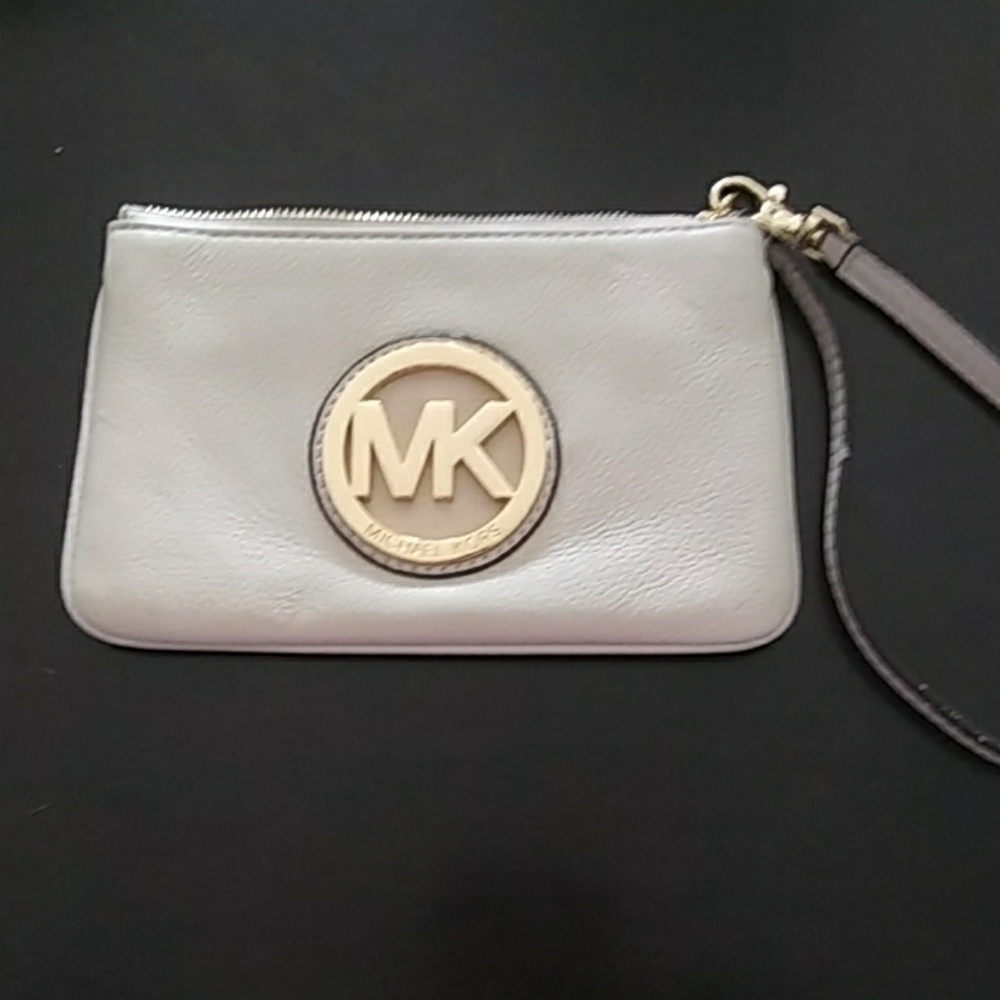Michael Kors pouch